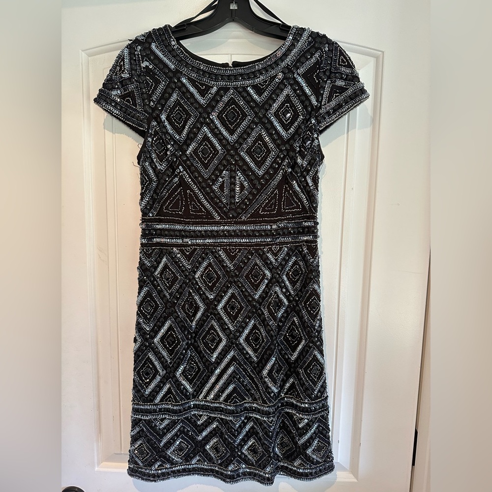 Beaded cocktail dress - Adriana Pappell